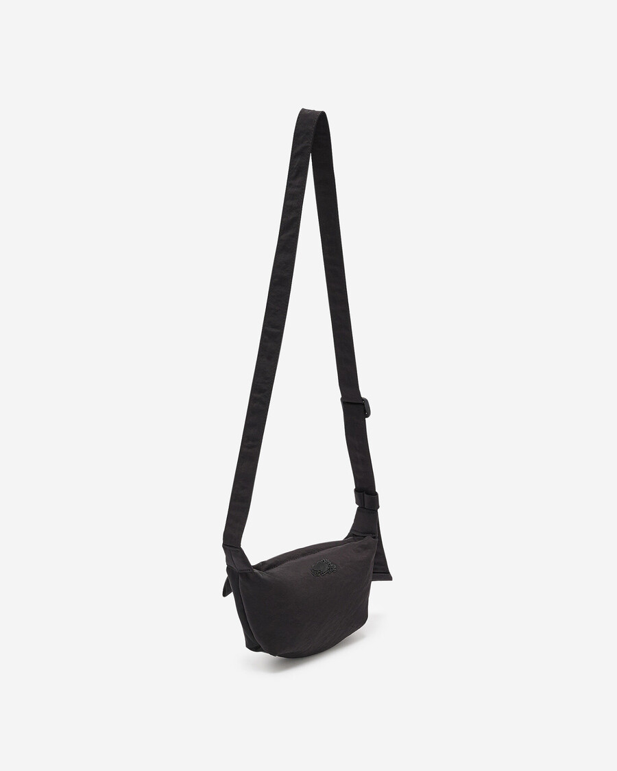 petit sac en nylon en forme de croissant