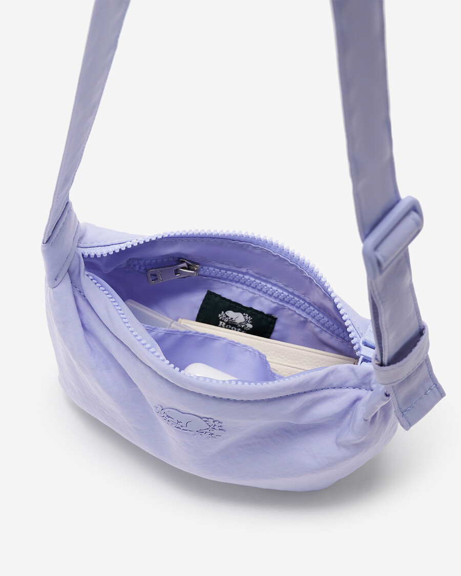 petit sac en nylon en forme de croissant