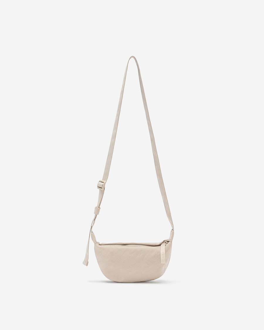 petit sac en nylon en forme de croissant