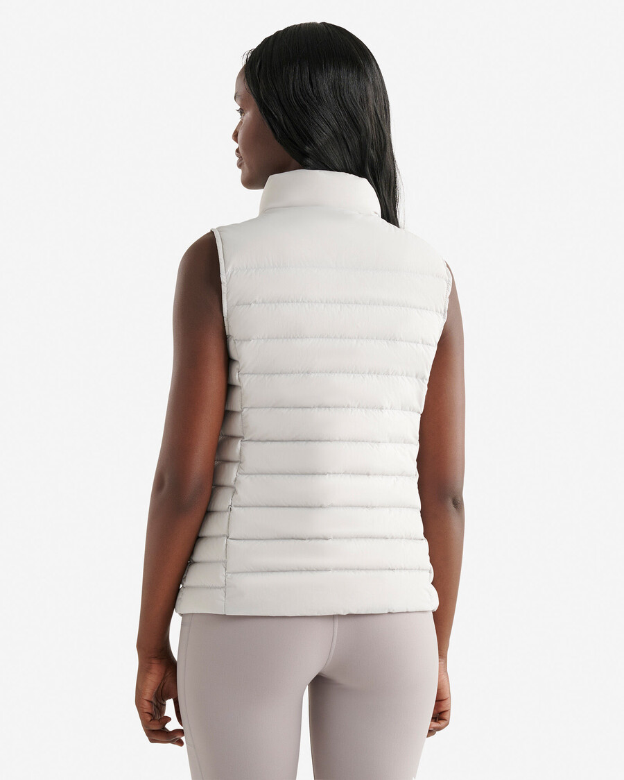 gilet de rangement roots down