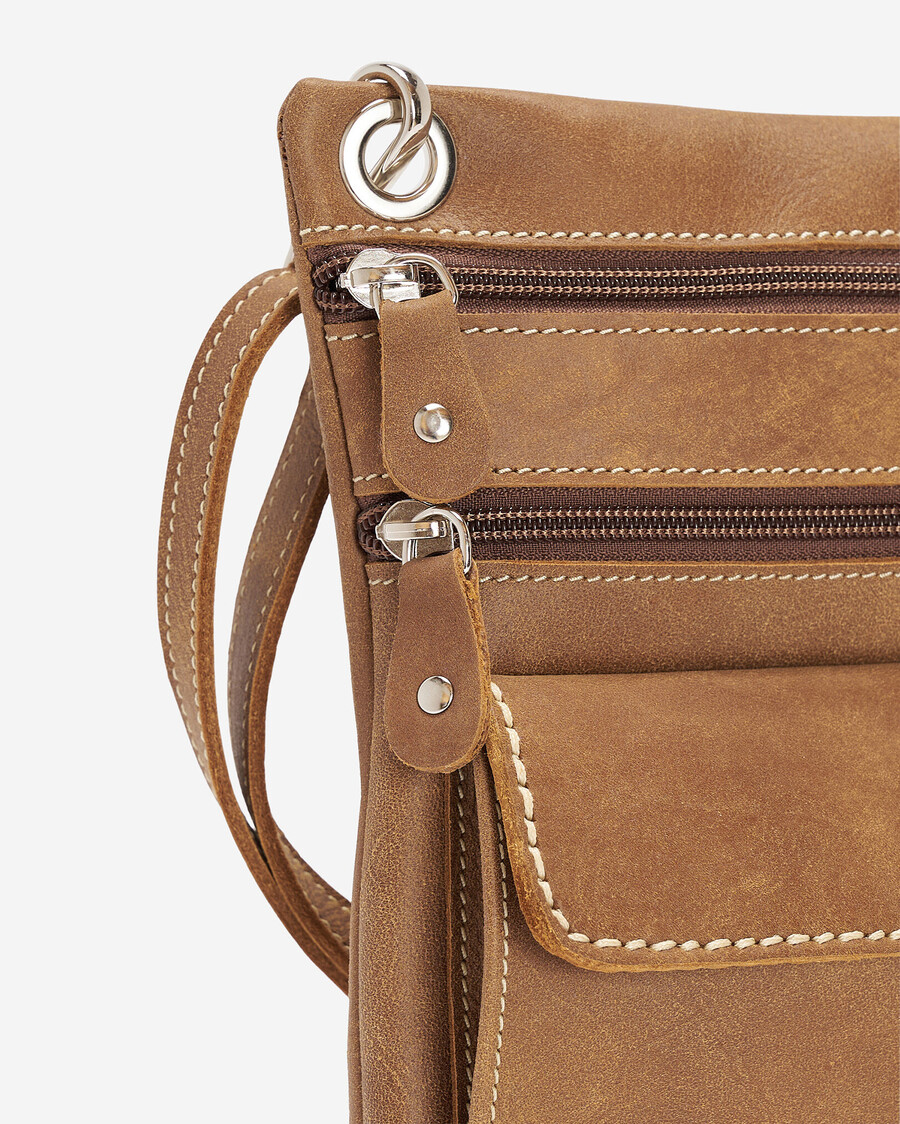 tribu de la pochette urbaine feuille dérable