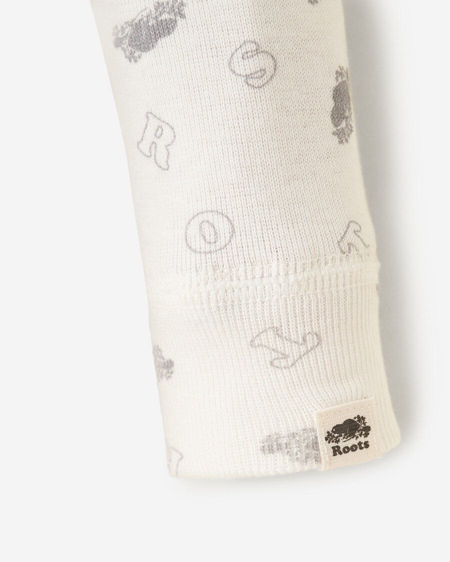 premier pyjama pour bébé roots