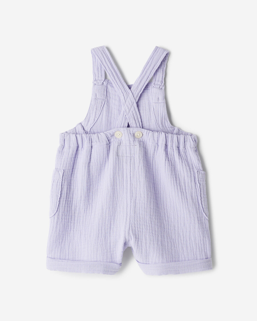 bébé isla dans lensemble