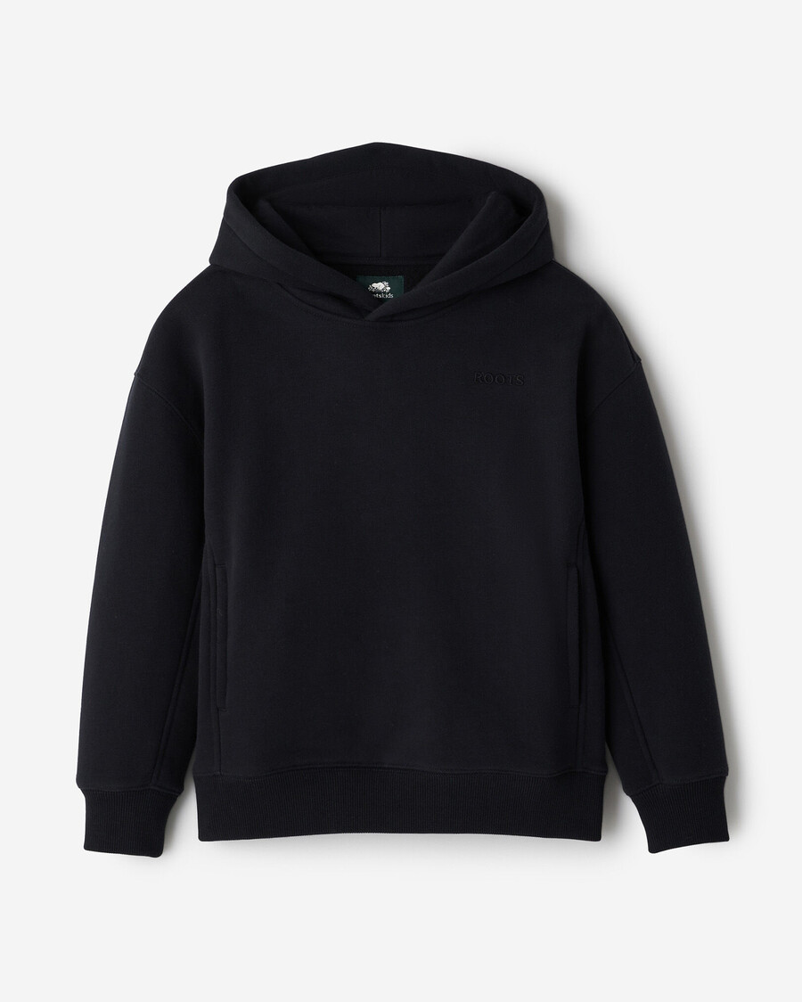 un sweat à capuche pour enfants