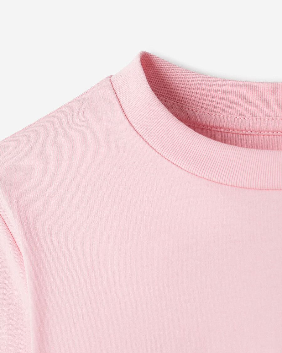 t-shirt à poche en forme de cœur pour tout-petit