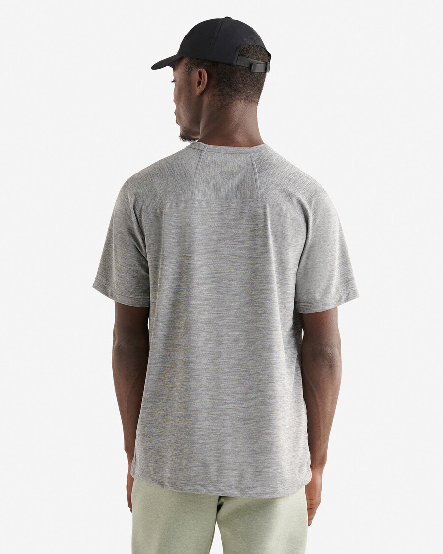 t-shirt léger en maille active